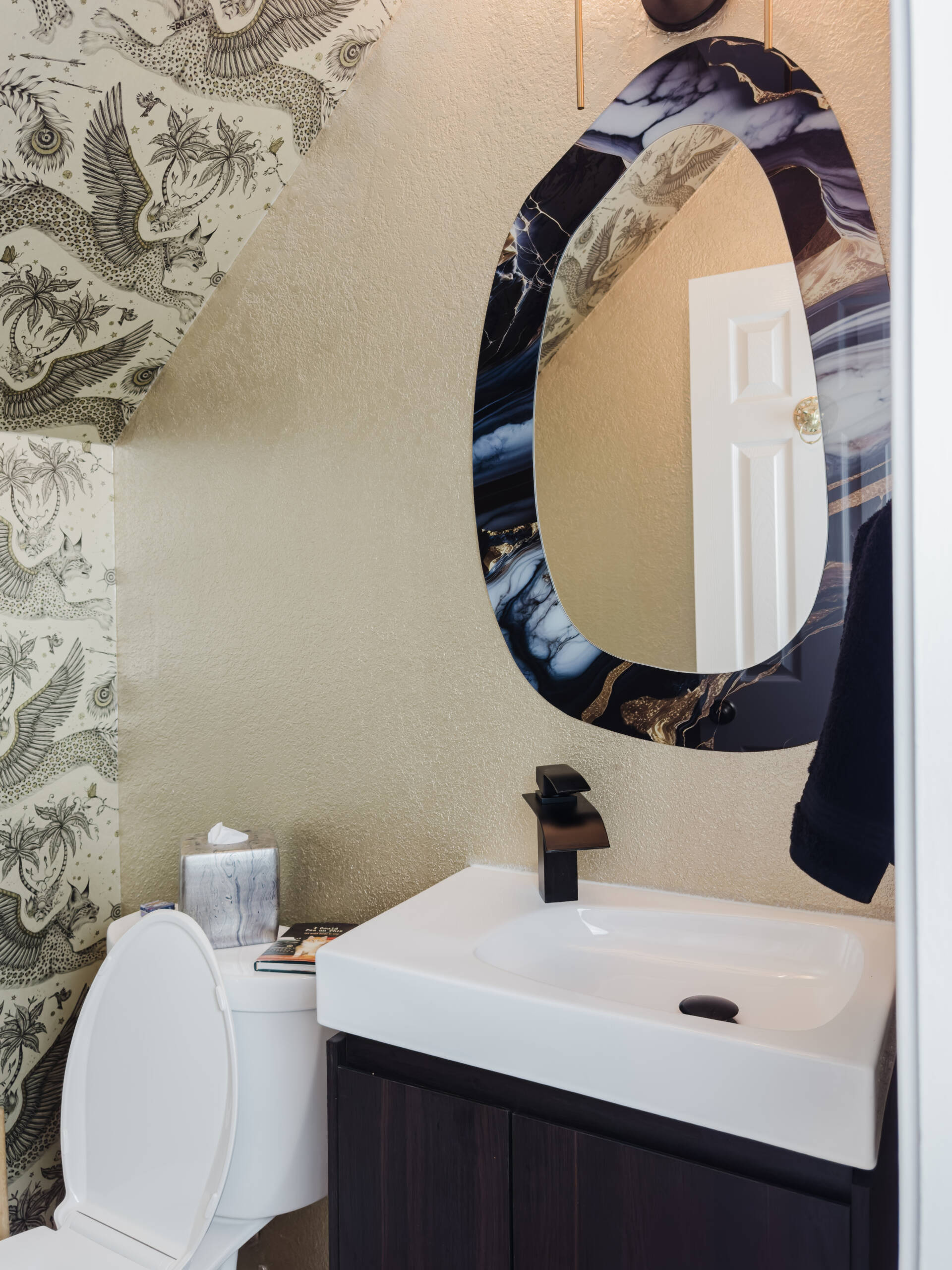 Stylish bathroom upgrade in Austin, TX