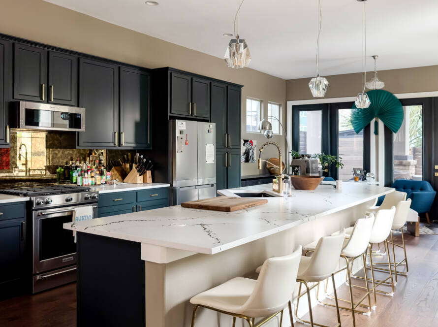 Contemporary kitchen renovation in Austin, TX